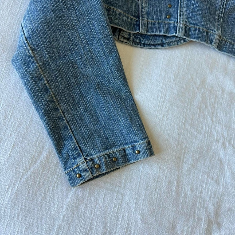 Vintage y2k embellished cropped denim jacket - Picture 6 of 7